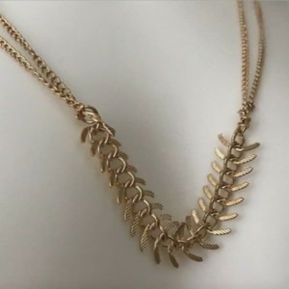 Necklace for women Mangalsutra leaf design Gold - Picture 3 of 5